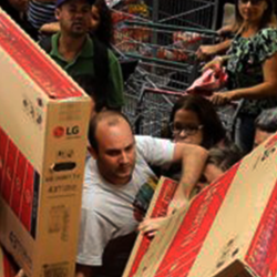 Our five tips for managing your spending this Black Friday